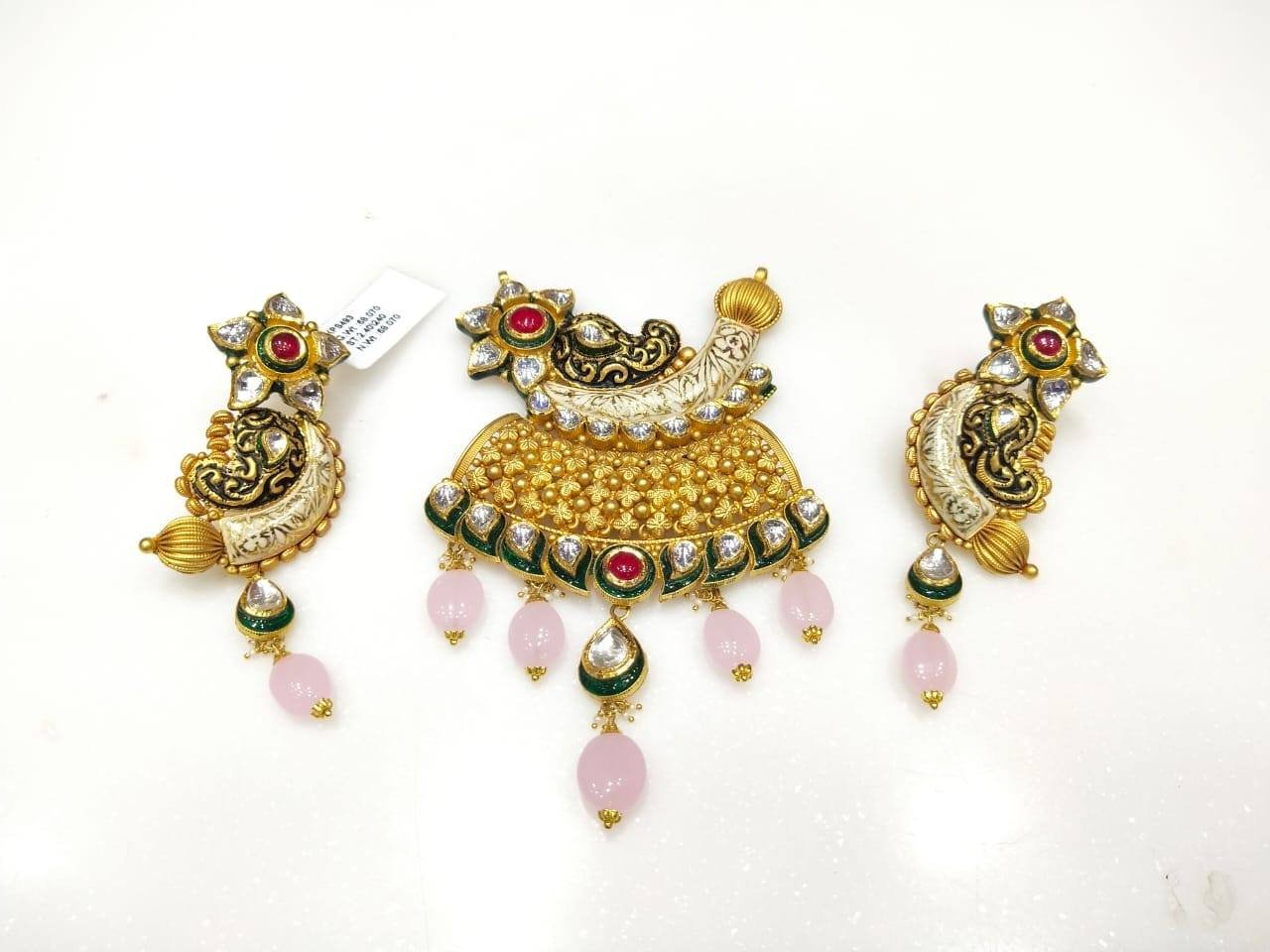 Prabhakar Djewels Pvt. Ltd. / Djewels House jewellery in New Delhi